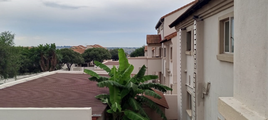 3 Bedroom Property for Sale in Country View Gauteng