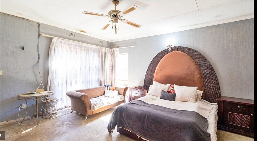 3 Bedroom Property for Sale in Crystal Park Gauteng