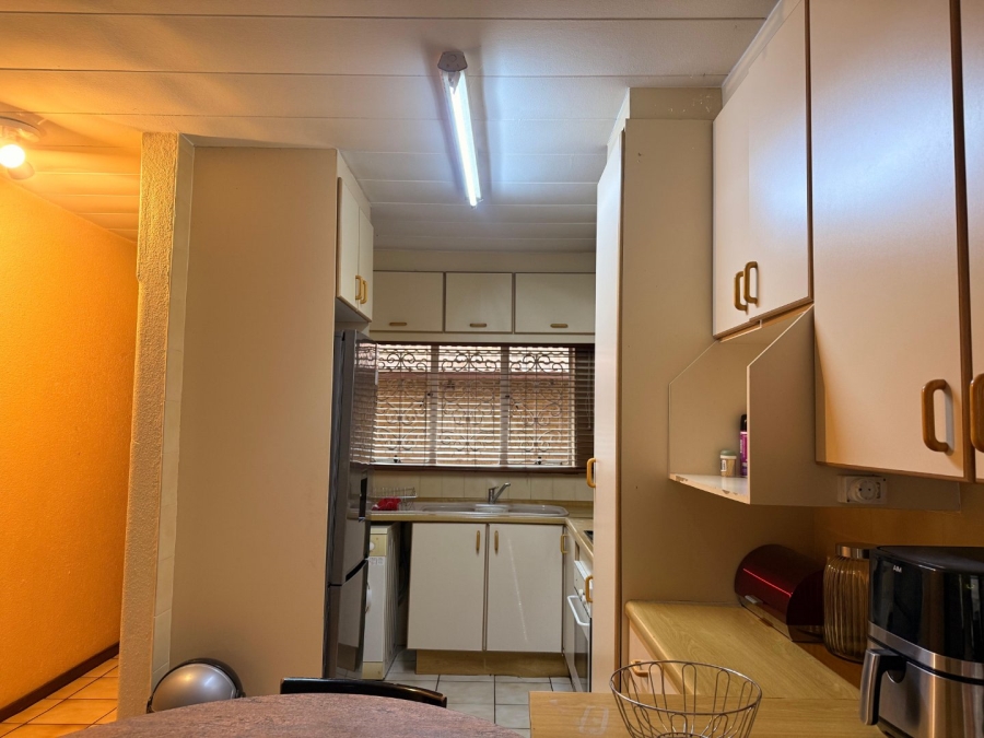 2 Bedroom Property for Sale in Princess A H Gauteng