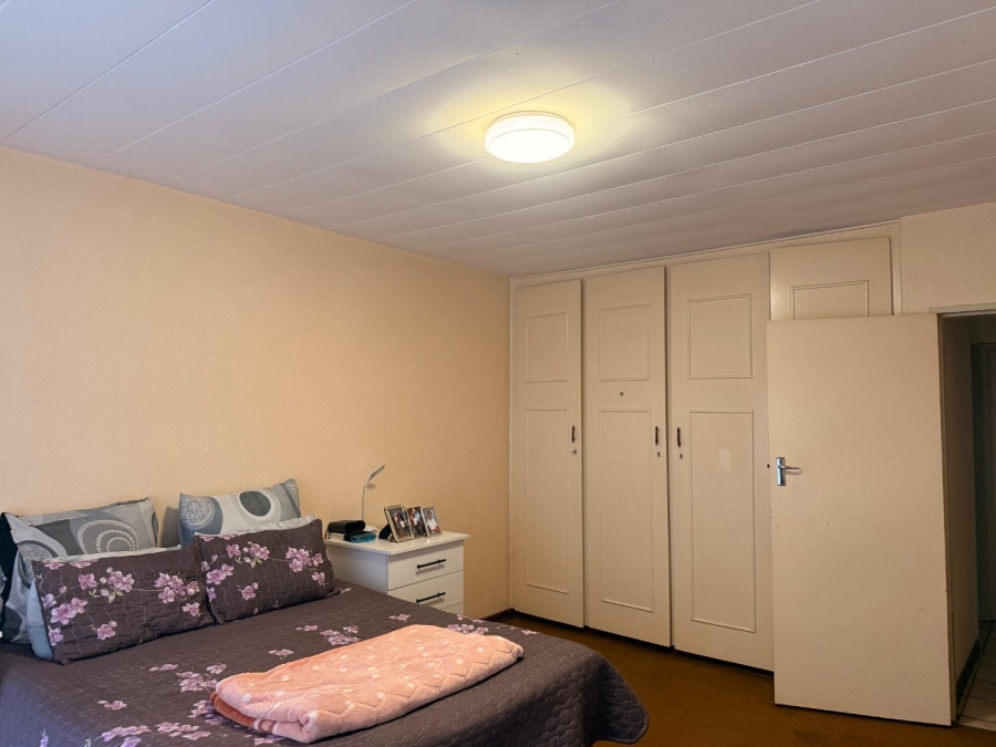 2 Bedroom Property for Sale in Princess A H Gauteng