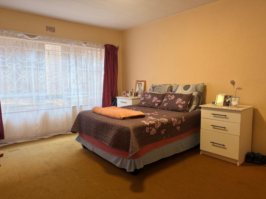 2 Bedroom Property for Sale in Princess A H Gauteng