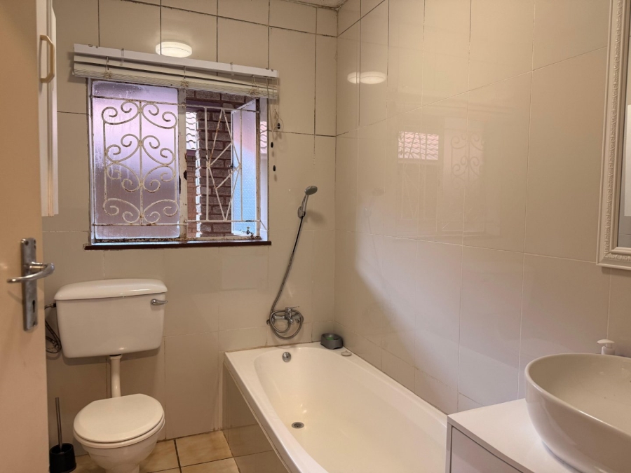 2 Bedroom Property for Sale in Princess A H Gauteng