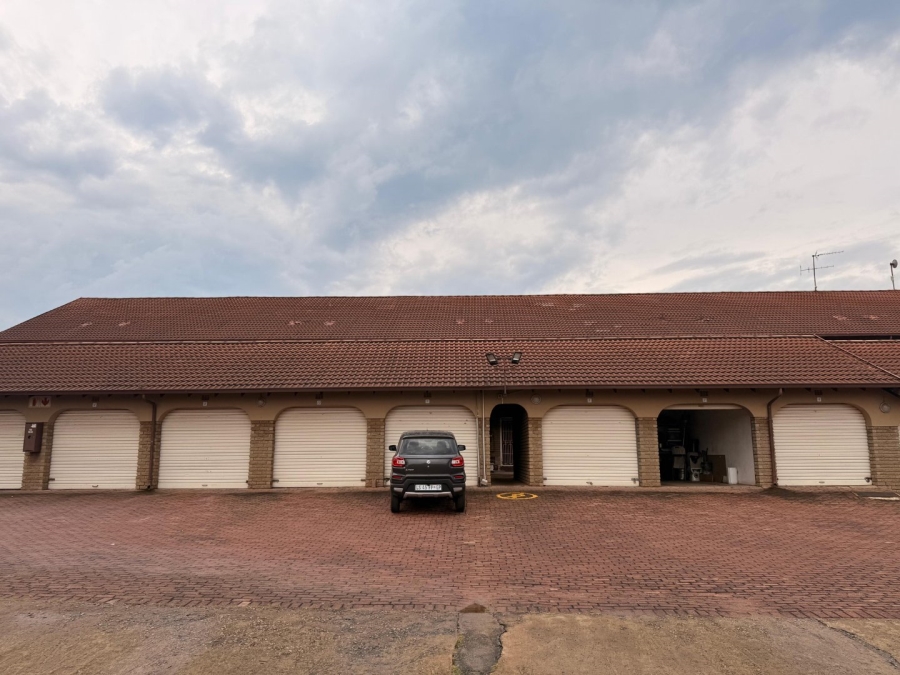 2 Bedroom Property for Sale in Princess A H Gauteng