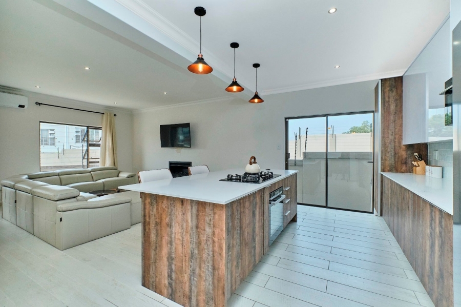 3 Bedroom Property for Sale in Bryanston Gauteng