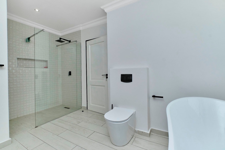 3 Bedroom Property for Sale in Bryanston Gauteng