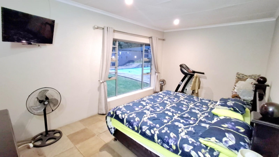 4 Bedroom Property for Sale in Vanderbijlpark SE 3 Gauteng