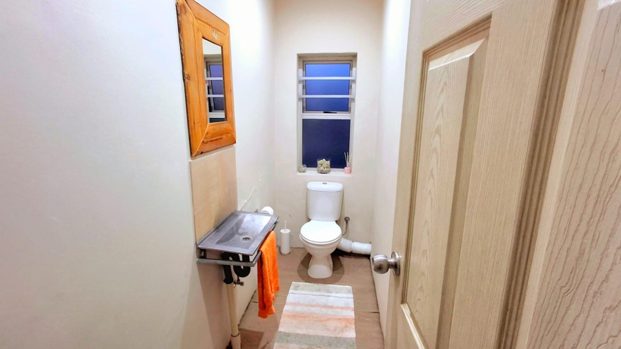 4 Bedroom Property for Sale in Vanderbijlpark SE 3 Gauteng