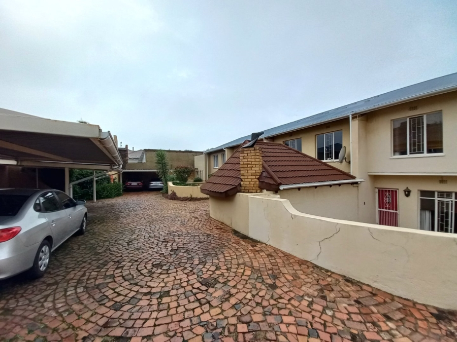 2 Bedroom Property for Sale in Primrose Hill Gauteng