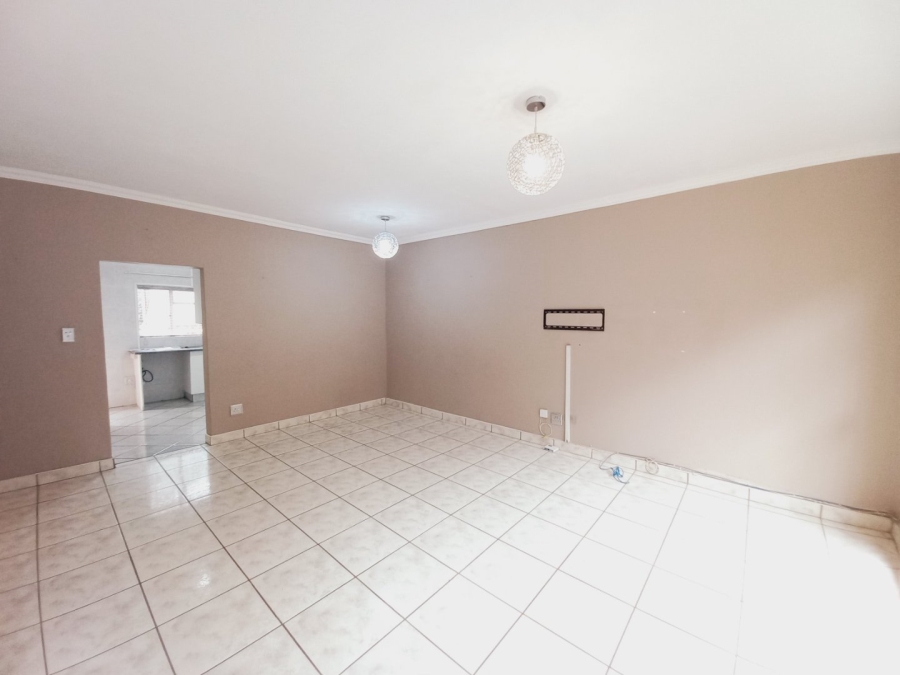 2 Bedroom Property for Sale in Primrose Hill Gauteng