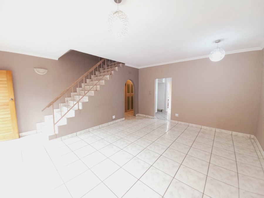 2 Bedroom Property for Sale in Primrose Hill Gauteng