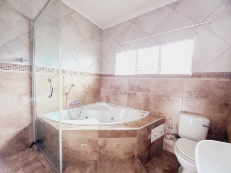 2 Bedroom Property for Sale in Primrose Hill Gauteng