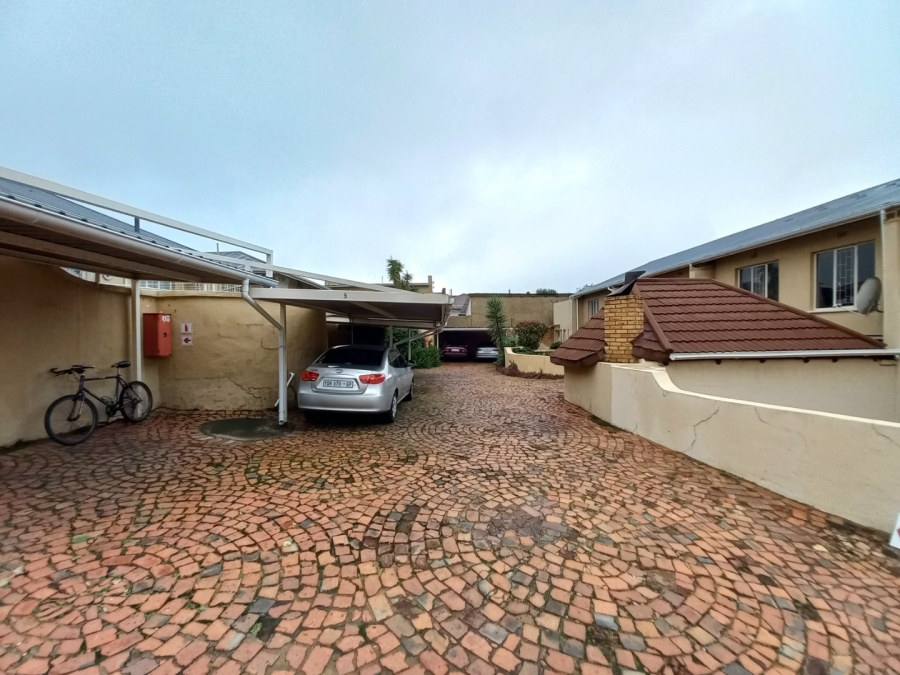 2 Bedroom Property for Sale in Primrose Hill Gauteng