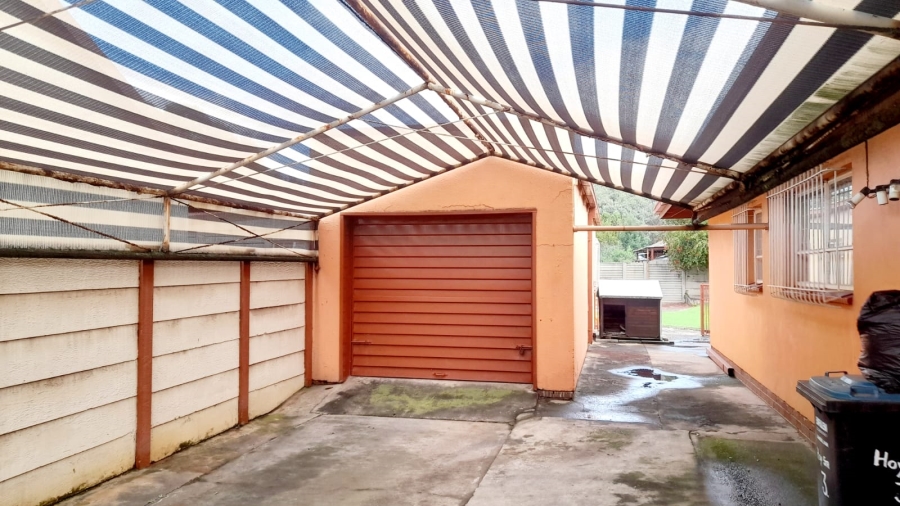 3 Bedroom Property for Sale in Vanderbijlpark SE 6 Gauteng