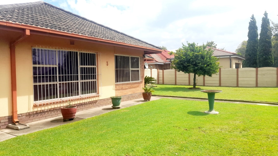3 Bedroom Property for Sale in Vanderbijlpark SE 6 Gauteng