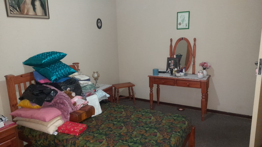 3 Bedroom Property for Sale in Vanderbijlpark SE 6 Gauteng