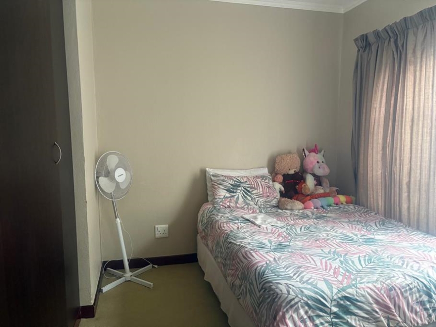 2 Bedroom Property for Sale in Carlswald Estate Gauteng