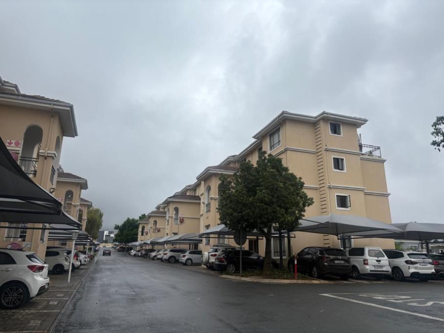 2 Bedroom Property for Sale in Carlswald Estate Gauteng