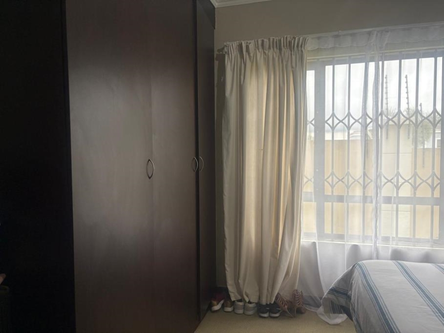 2 Bedroom Property for Sale in Carlswald Estate Gauteng