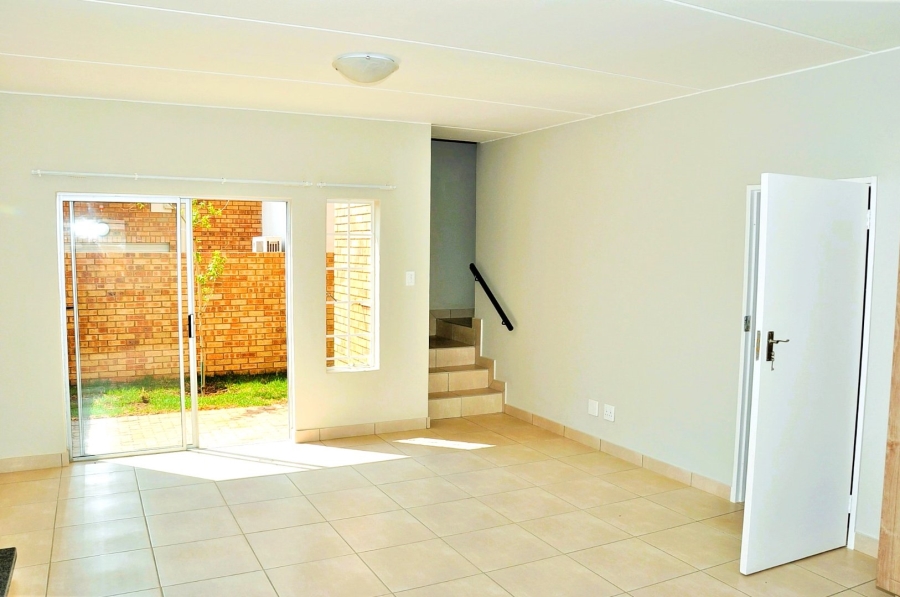  Bedroom Property for Sale in Hazeldean Gauteng