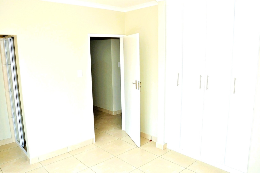  Bedroom Property for Sale in Hazeldean Gauteng