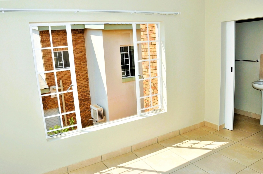  Bedroom Property for Sale in Hazeldean Gauteng