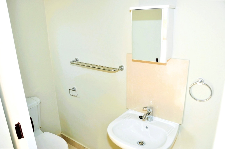  Bedroom Property for Sale in Hazeldean Gauteng