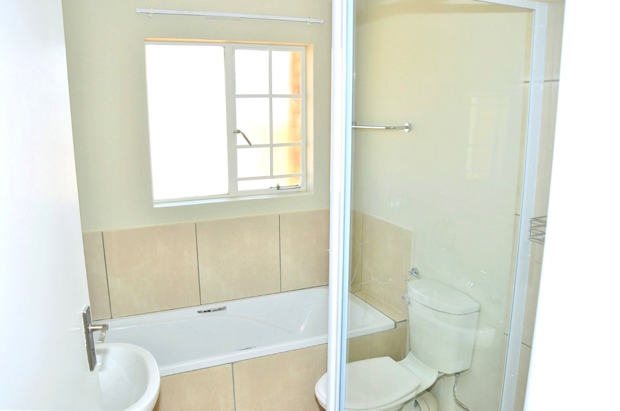  Bedroom Property for Sale in Hazeldean Gauteng