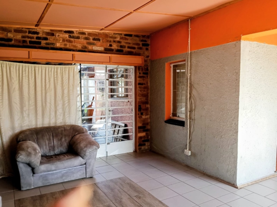 3 Bedroom Property for Sale in Hectorton Gauteng