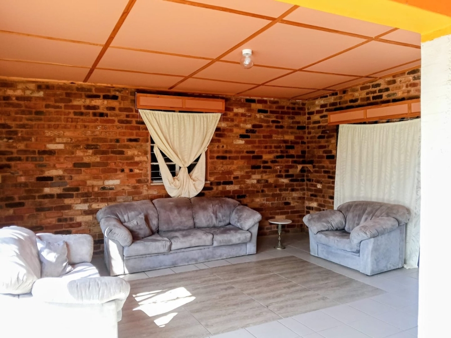 3 Bedroom Property for Sale in Hectorton Gauteng