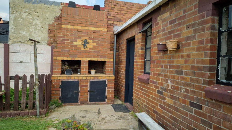 2 Bedroom Property for Sale in South Hills Gauteng