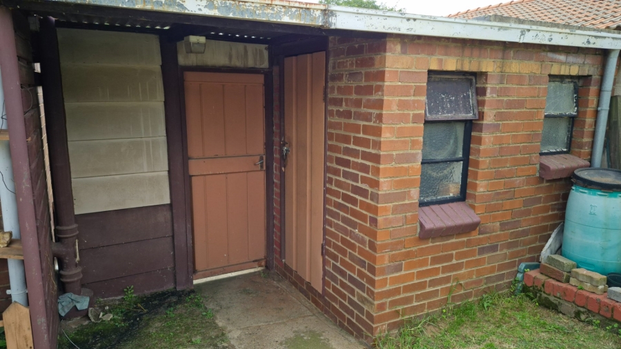 2 Bedroom Property for Sale in South Hills Gauteng