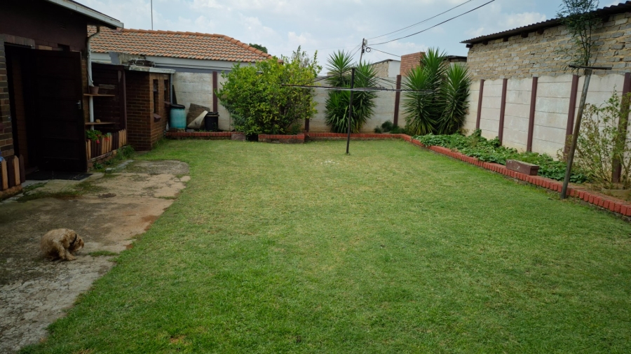 2 Bedroom Property for Sale in South Hills Gauteng