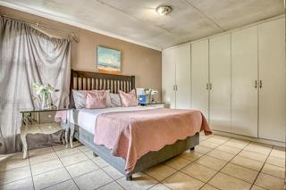 3 Bedroom Property for Sale in Noordwyk Gauteng