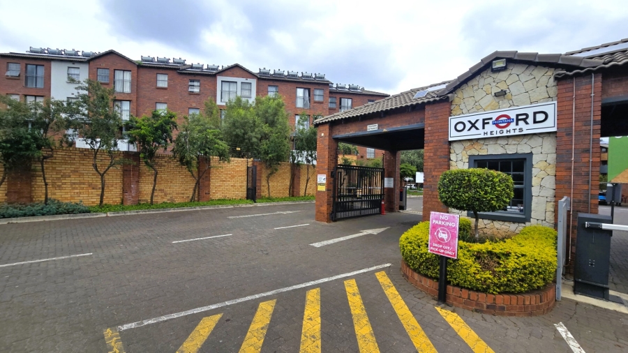 2 Bedroom Property for Sale in Montana Tuine Gauteng