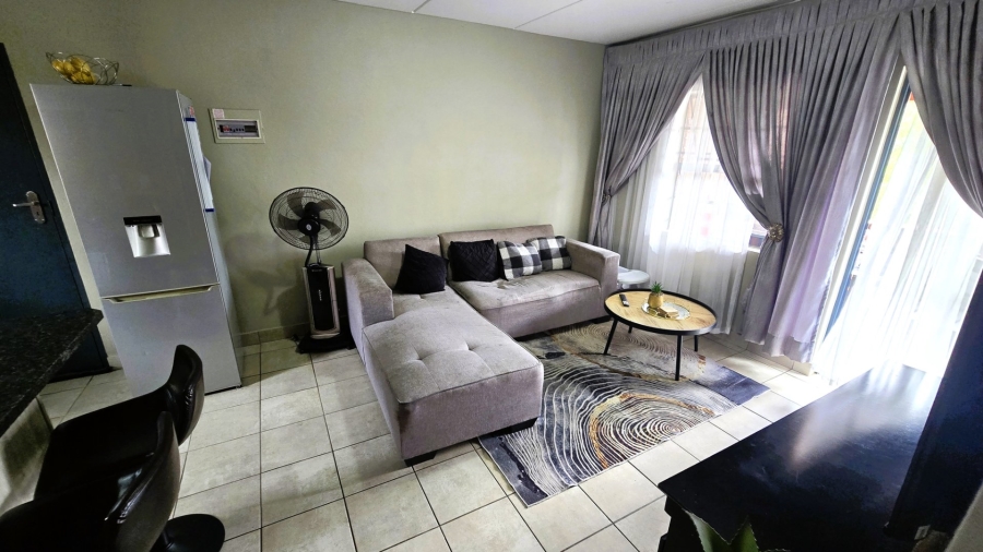2 Bedroom Property for Sale in Montana Tuine Gauteng