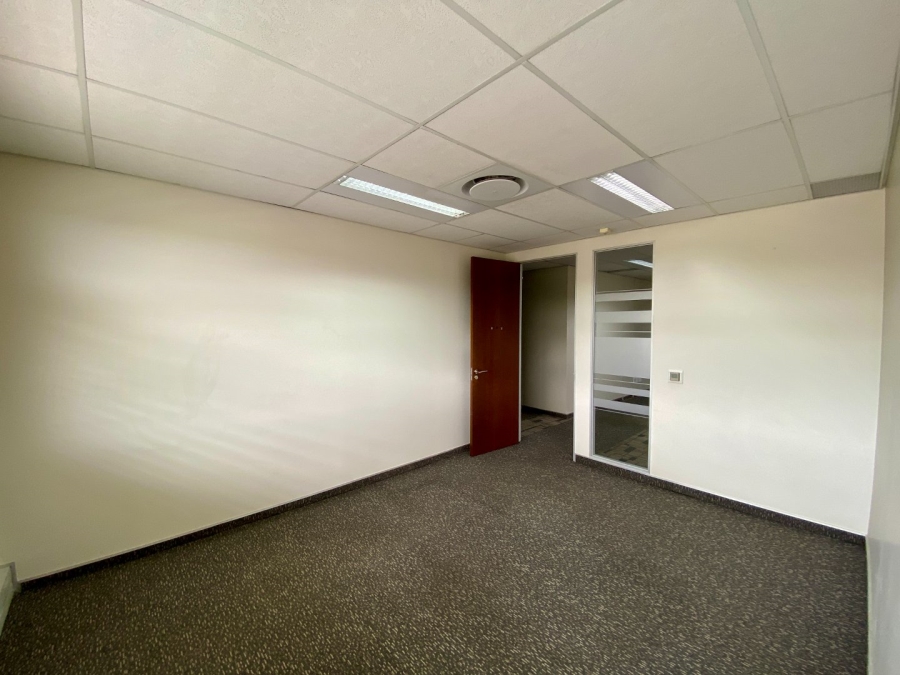 To Let Commercial Property for Rent in Lynnwood Manor Gauteng