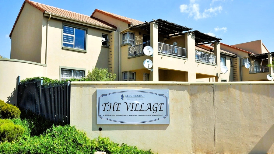 2 Bedroom Property for Sale in Leeuwenhof Estate Gauteng