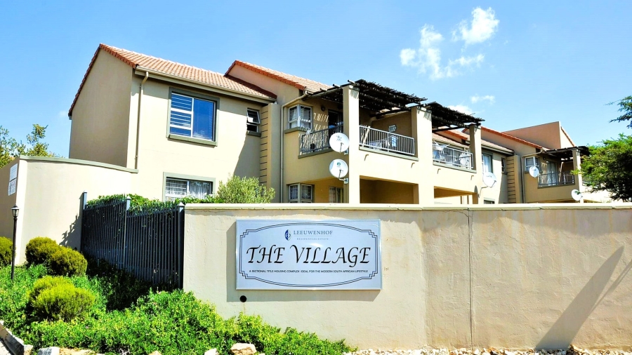 2 Bedroom Property for Sale in Leeuwenhof Estate Gauteng