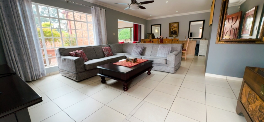 3 Bedroom Property for Sale in Three Rivers Gauteng