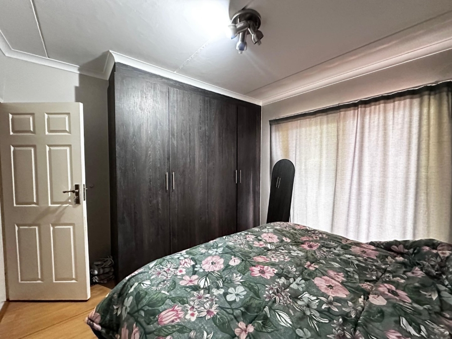 To Let 3 Bedroom Property for Rent in Fairlead Gauteng