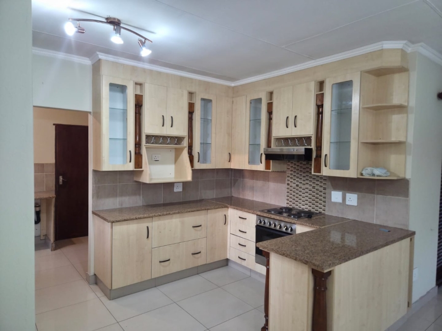 3 Bedroom Property for Sale in Helderwyk Gauteng