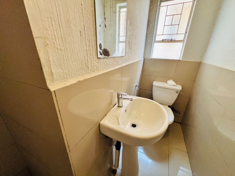 3 Bedroom Property for Sale in Vorna Valley Gauteng