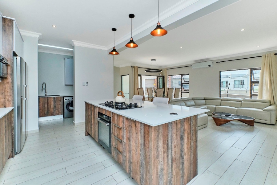 3 Bedroom Property for Sale in Bryanston Gauteng