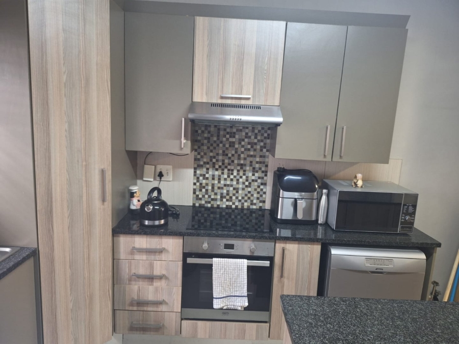 2 Bedroom Property for Sale in Montana Gauteng