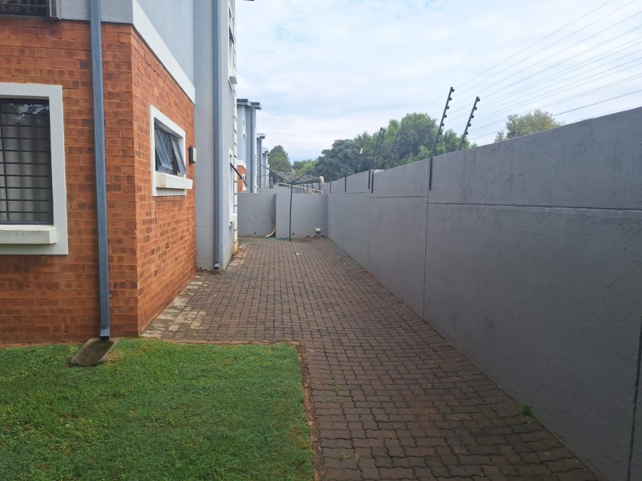 2 Bedroom Property for Sale in Montana Gauteng