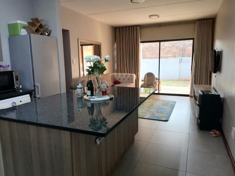 2 Bedroom Property for Sale in Montana Gauteng