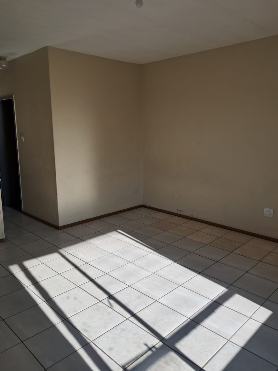  Bedroom Property for Sale in Primrose Gauteng