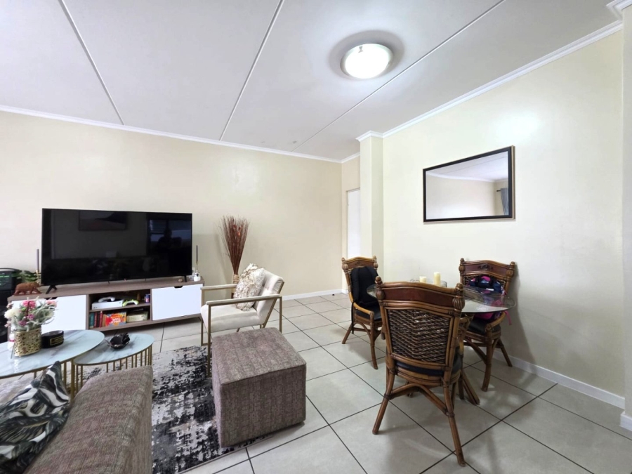 3 Bedroom Property for Sale in Longmeadow Gauteng