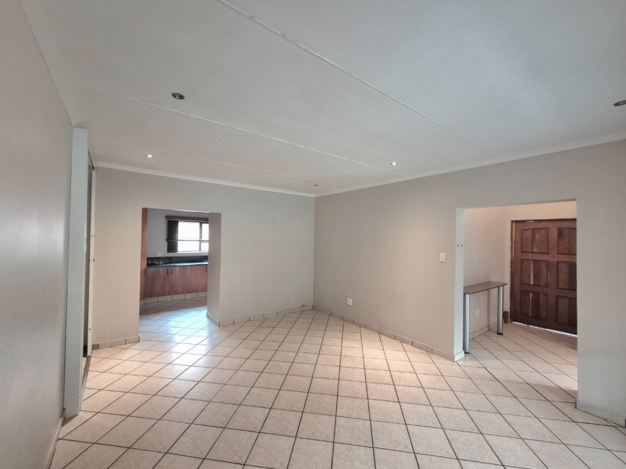 3 Bedroom Property for Sale in Vanderbijlpark SW 5 Gauteng