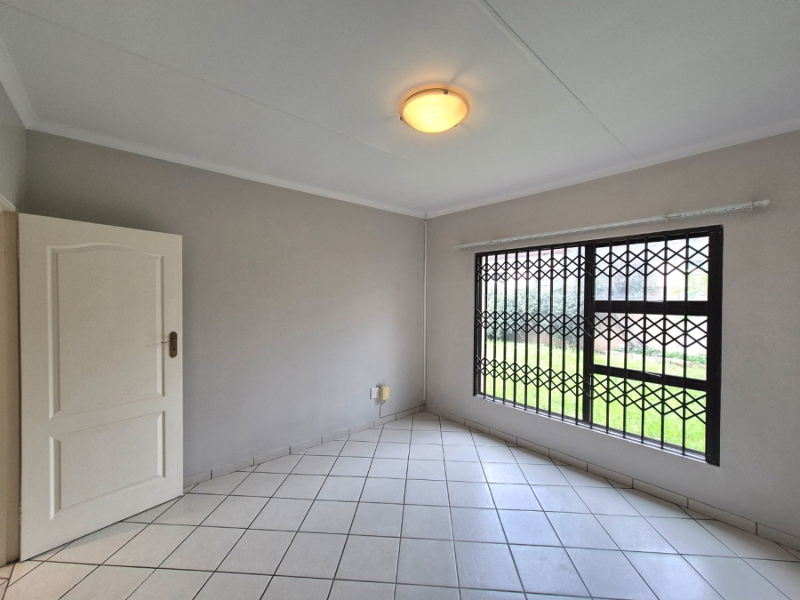 3 Bedroom Property for Sale in Vanderbijlpark SW 5 Gauteng